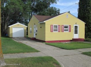 132 4th Ave SW, Perham, MN 56573