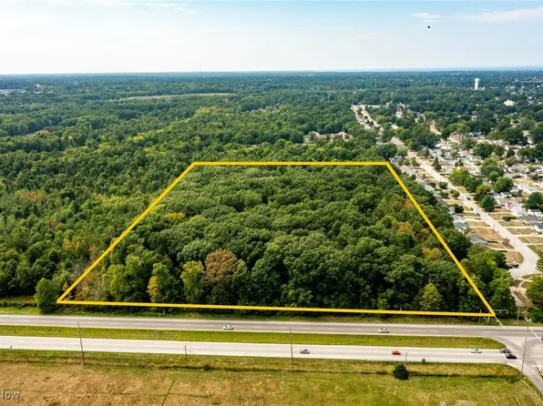 V/l Grove Ave, Lorain, OH 44055