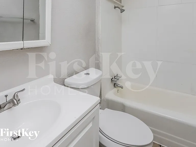 6115 Flagstaff Dr — Photo 10