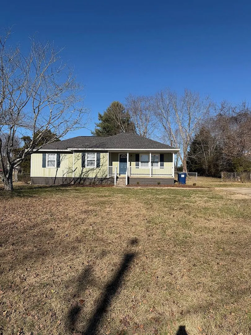 235 Boles Rd | 3Bd | 2Ba | 1,148 sq ft — Photo 2