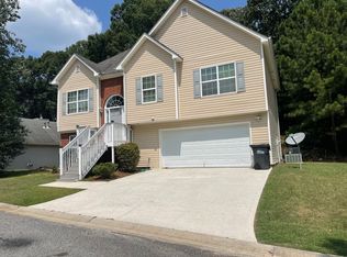 735 Reeves Lake Dr SW, Marietta, GA 30064