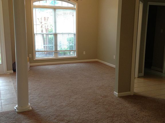 4th image of 169 Greencastle Dr