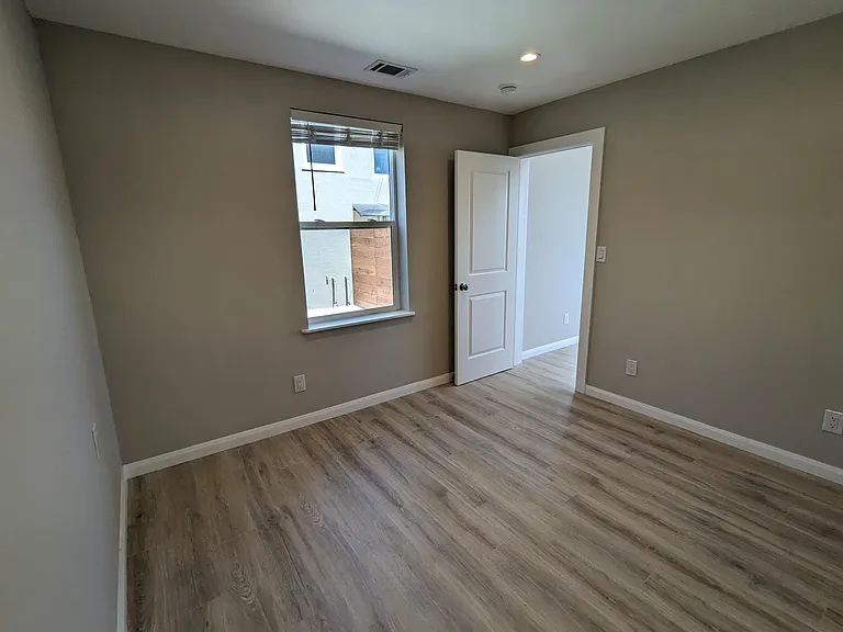 616 Tamarack Ln — Photo 27