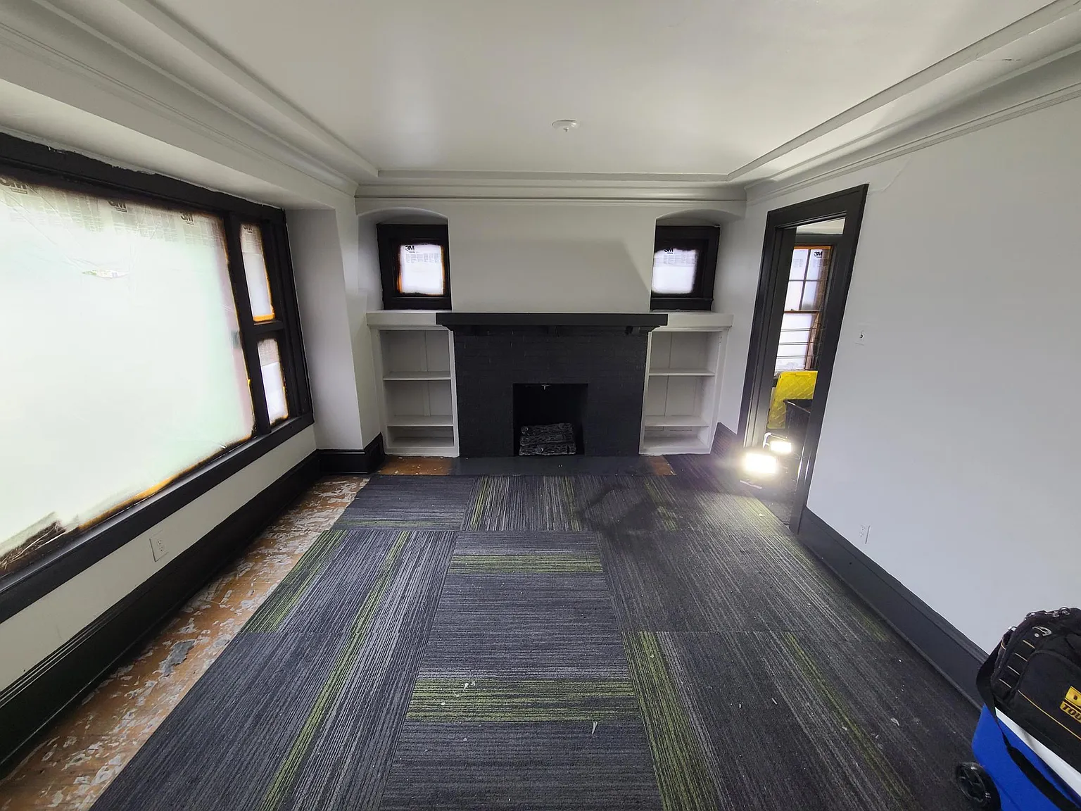 4 bed, $1,900 — Photo 2