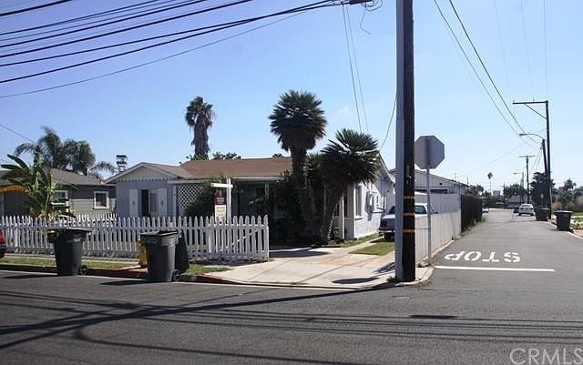 1st image of 1120 W 168th St