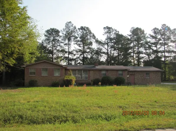 416 Palmetto Pkwy, Orangeburg, SC 29115