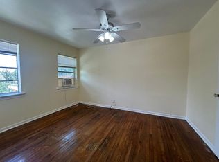 1402 Gustav St APT 4, Houston, TX 77023