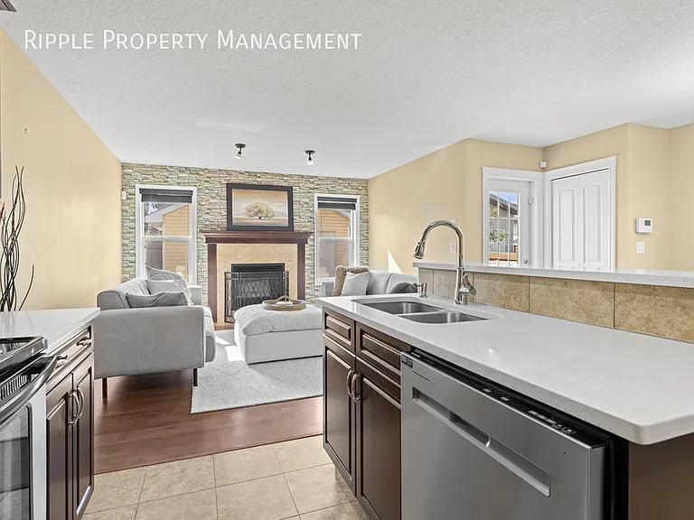 273 McConachie Dr NW — Photo 4