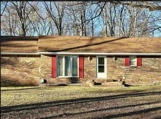 190 Bizzle Ln, Martin, TN 38237