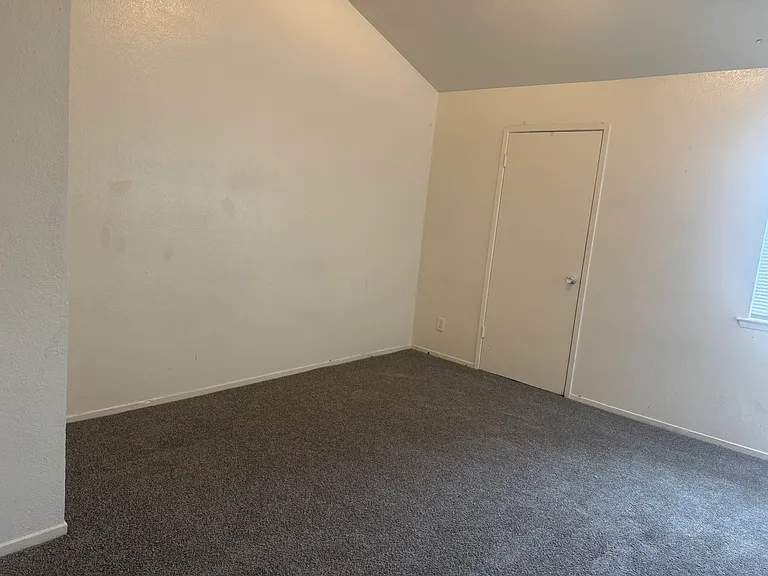3372 W Shields Ave #101 — Photo 10