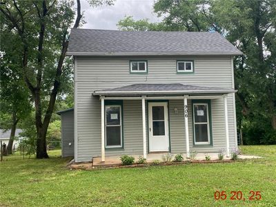 906 Cherokee St, Oskaloosa, KS, 66066
