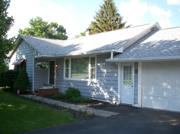 412 Bush Ave, Horseheads, NY 14845