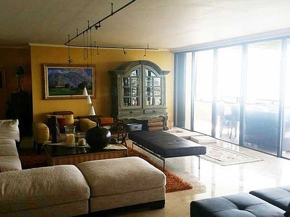 5th image of 11113 Biscayne Blvd Unit 1551
