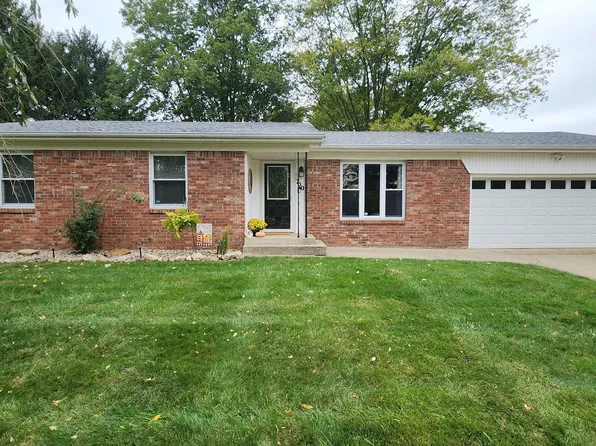 700 Commercial St, Veedersburg, IN 47987