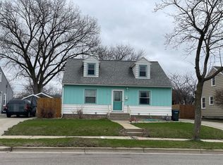 732 13th Ave NE, Rochester, MN 55906