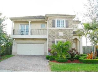 22658 SW 94th Path, Cutler Bay, FL 33190