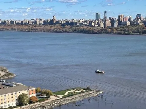 7000 Blvd East image 4 of 41