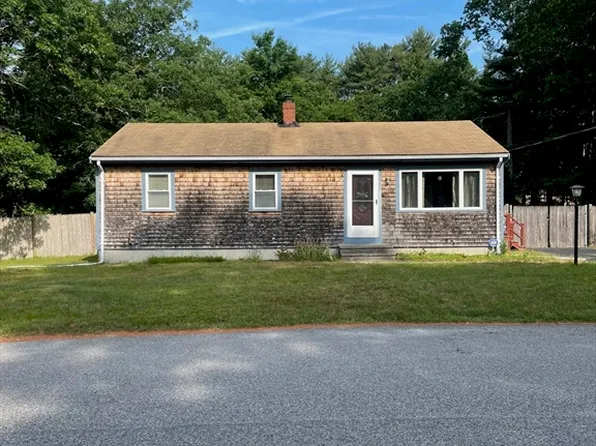 2 Helen St, Wareham, MA 02571