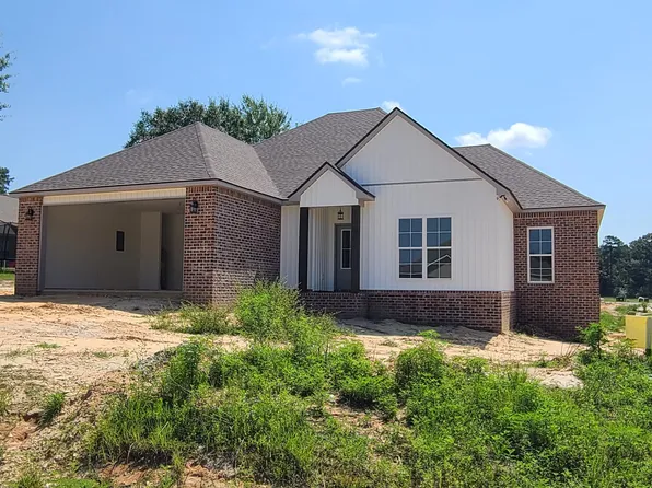 11 Golden Oak, Hattiesburg, MS 39402