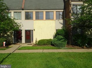 4902 Oxford Ct, Bensalem, PA 19020