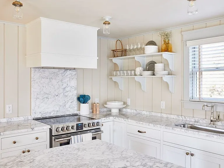 20 Cato Ln — Photo 8