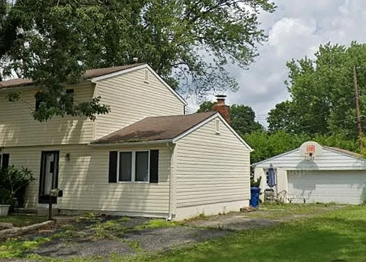 3528 Karikal Dr photo 1