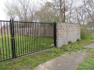 820 Elkhart St, Houston, TX 77091