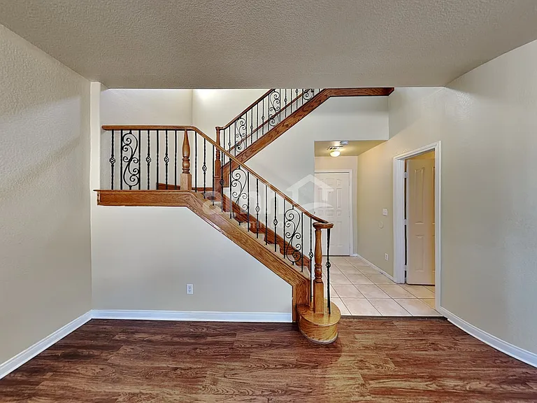 924 Country Skies Ave — Photo 8