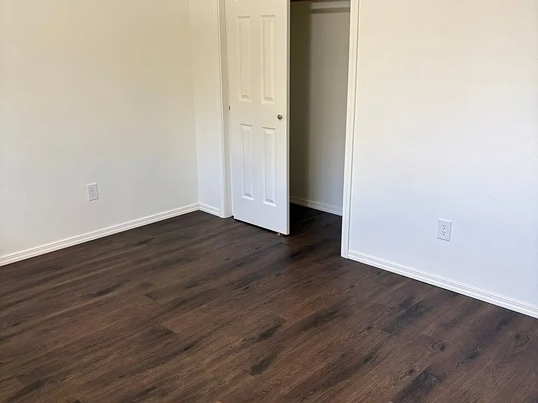 39 E Westview Ave — Photo 9