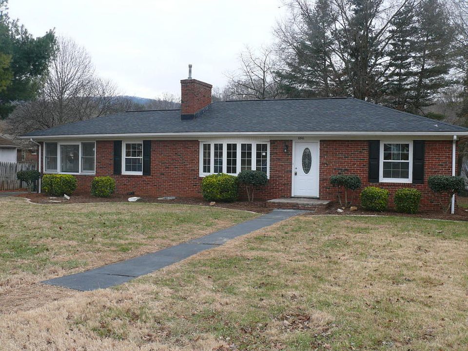1st image of 6910 La Marre Dr
