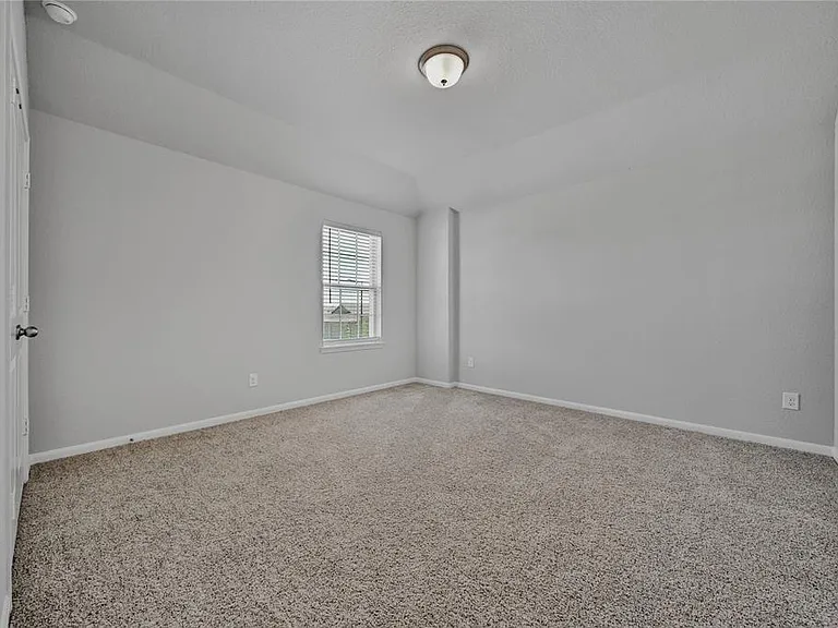 5003 Brewcastle Ln — Photo 19
