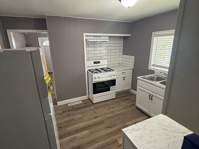 514 N Fair St — Photo 6