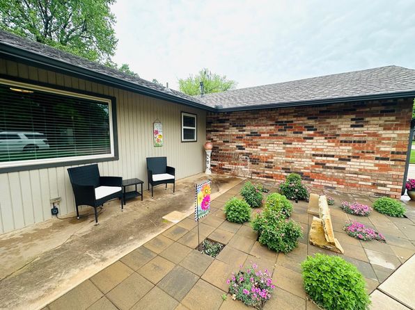 1420 Sun Rise Dr, Enid, OK 73703