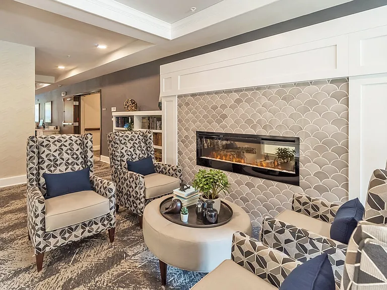 Covington Crossings 55+ Senior Living — Photo 22