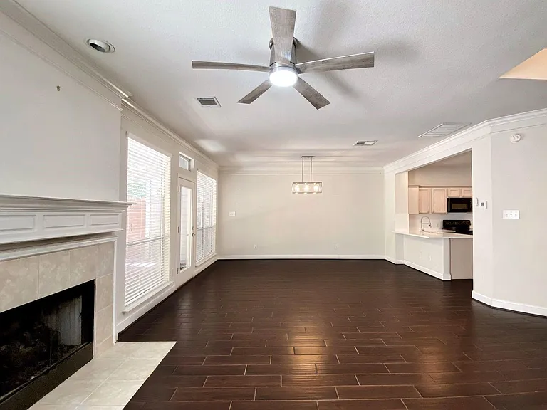 54 Alderon Woods Pl — Photo 9
