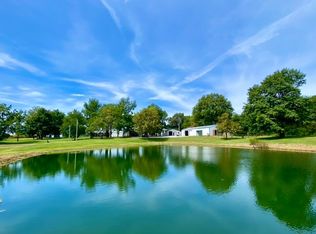 2967 Cardinal Ln, Farina, IL 62838