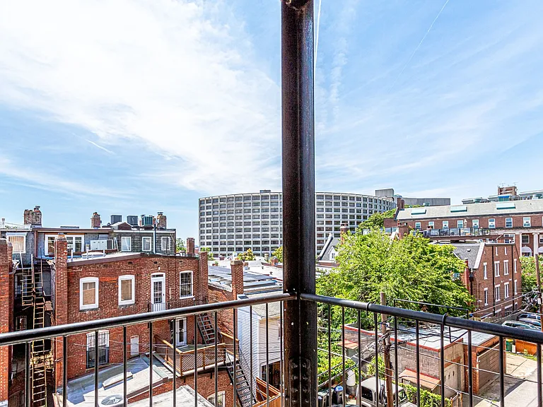1842 California St NW #13B — Photo 20