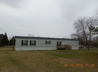 465 John Humphrey Rd, Burgaw, NC 28425