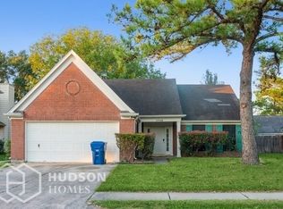 1710 Plumwood Dr, Houston, TX 77014