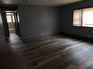 14607 Karlov Ave #GE, Midlothian, IL 60445