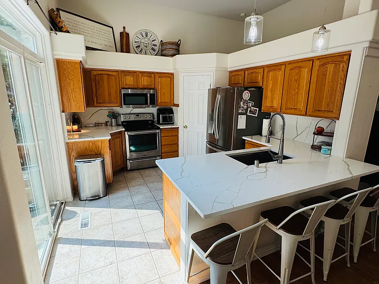 620 N Knudson St — Photo 12