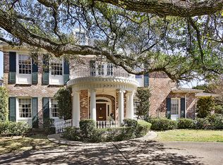 1600 Lakeshore Drive, New Orleans, LA 70122