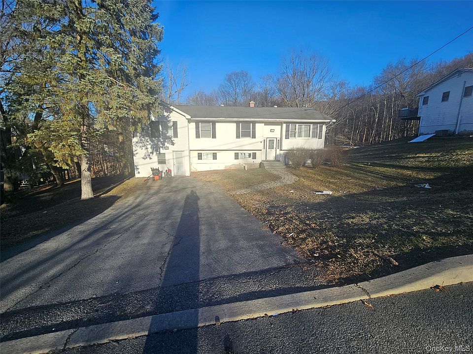 1st image of 16 Sears Road
