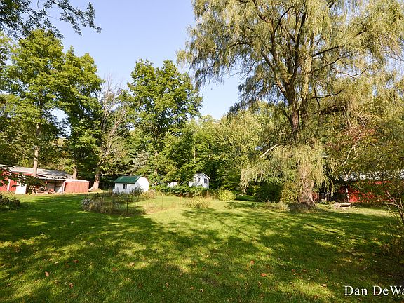 3rd image of 15133 Pine Lake Ave NE