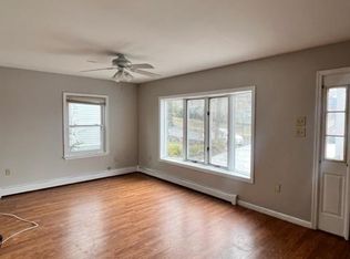 71 Chestnut Ln, New Rochelle, NY 10805