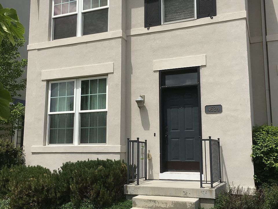 Front of townhome