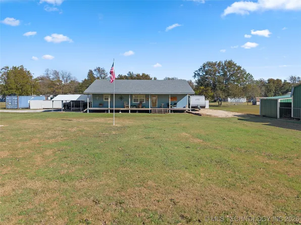 300 S 1st Ave, Dougherty, OK 73032