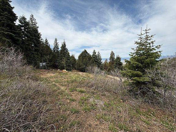2nd image of 10 Ranch Rd