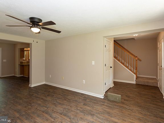 5th image of 18265 Piedmont Dr