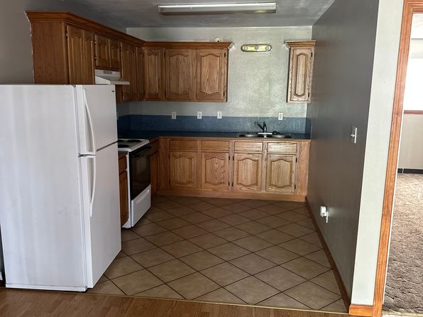 312 Veterans Ave #15